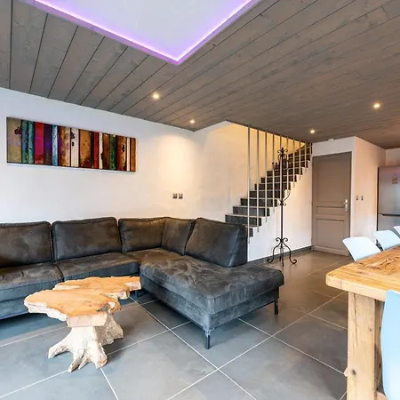 Bordon Chalet *