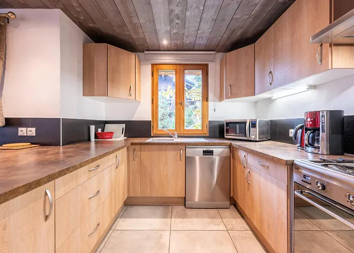 Bordon Chalet *